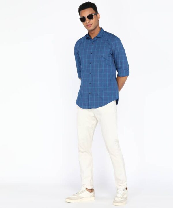 Men Slim Fit Checkered Formal Shirt - Image 6