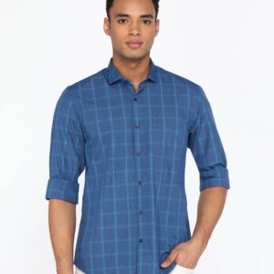 Men Slim Fit Checkered Formal Shirt